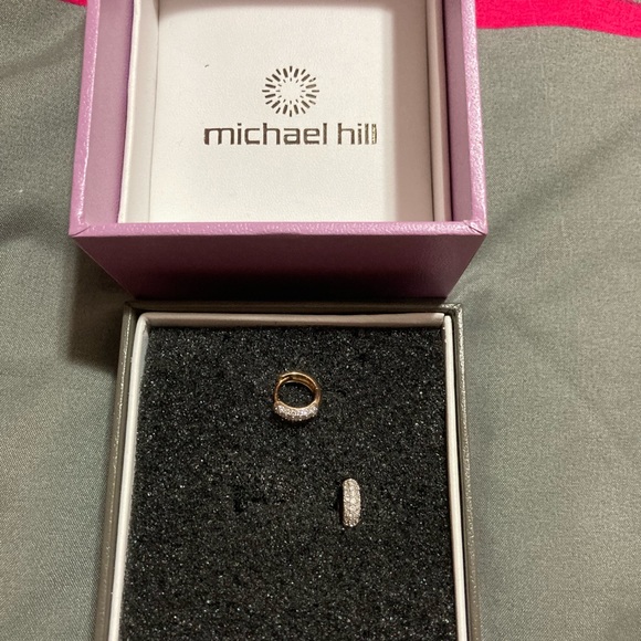 Diamond - Picture 2 of 2